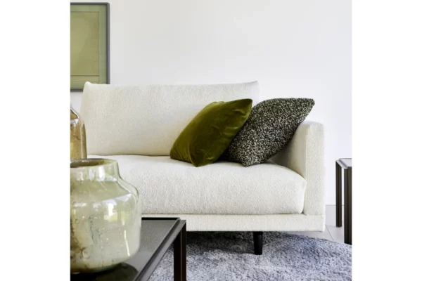 Bielefelder Werkstätten Sofa Long Island Bielefelder Werkstätten Sofa Long Island, weißer Stoffbezug, Detail Armlehne