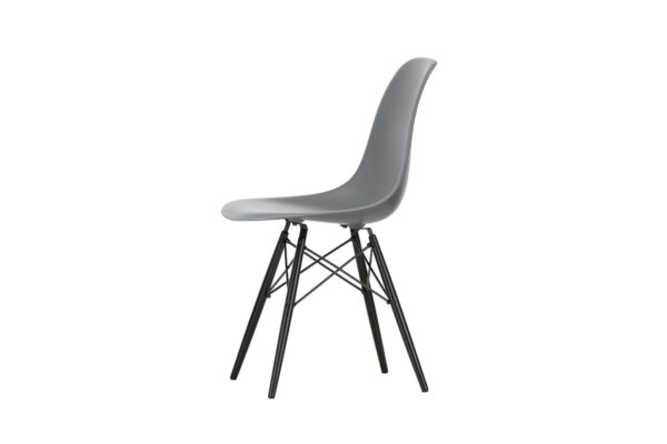 Eames Plastic Chair DSW Eames Plastic Chair DSW