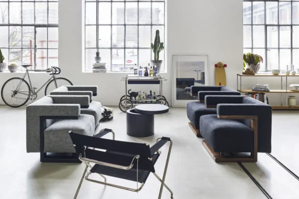 Tecta Sessel und Sofa F51 Tecta Sessel und Sofa F51, zwei Sessel grauer Stoff, zwei Sessel dunkelblauer Stoff