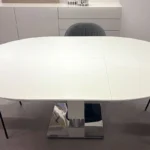 Ausziehbarer Esstisch Todo von Bacher, Platte weiß, Gestell weiß, Fußplatte Chrom, Bild 2
