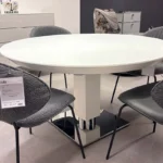 Ausziehbarer Esstisch Todo von Bacher, Platte weiß, Gestell weiß, Fußplatte Chrom, Bild 1