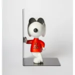 Blogo Design Buchstütze Snoopy, mit rotem Pulli