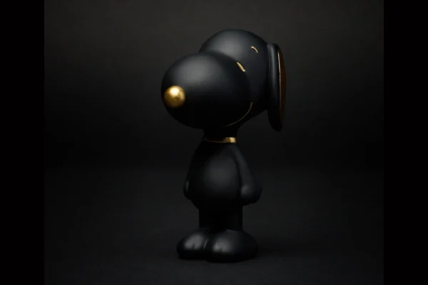 blogo-Blogo Figur Snoopy stehend schwarz Blogo Figur Snoopy stehend schwarz
