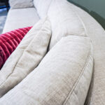 Bielefelder Werkstätten Sofa Inspiration, Detailansicht Rückenkissen