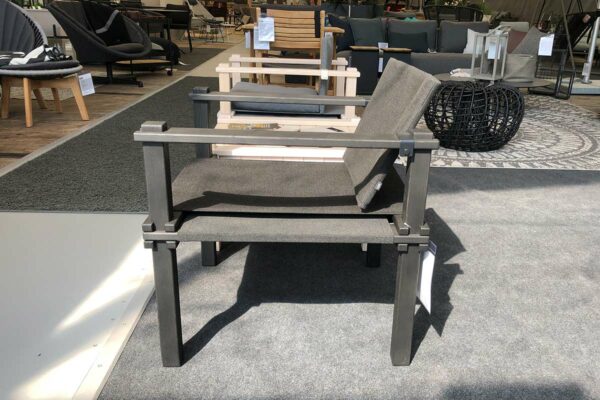 Cor Sessel Farmer Cor Sessel Farmer