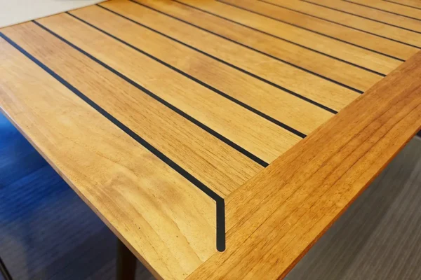 Dedon Esstisch SeaX, Platte Teak, für Oudoor und Indoor, 3 Dedon Esstisch SeaX, Platte Teak, für Oudoor und Indoor, 3