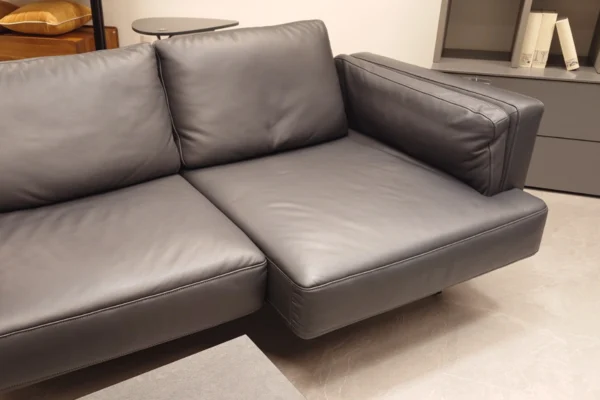 de Sede Sofa DS 747 de Sede Sofa DS 747, mit ausgezogener Sitzfläche