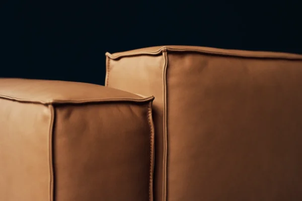 de Sede Sofa DS-21, Lederbezug, Detailaufnahme Keder de Sede Sofa DS-21, Lederbezug, Detailaufnahme Keder