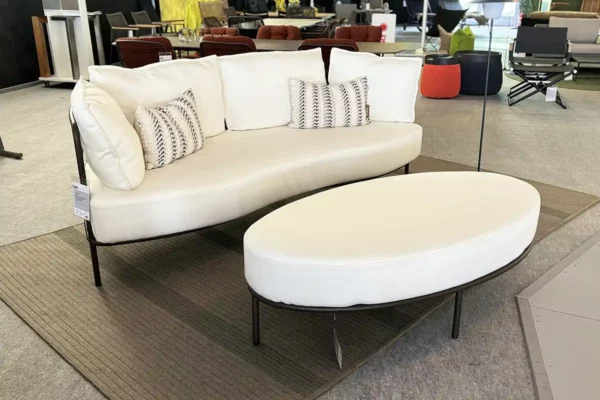 Fischer Möbel Sofa und Hocker Aura Fischer Möbel Sofa und Hocker Aura, mit Dekokissen