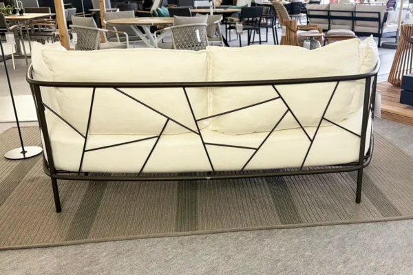 Fischer Möbel Sofa und Hocker Aura Fischer Möbel Sofa und Hocker Aura, Ansicht von hinten