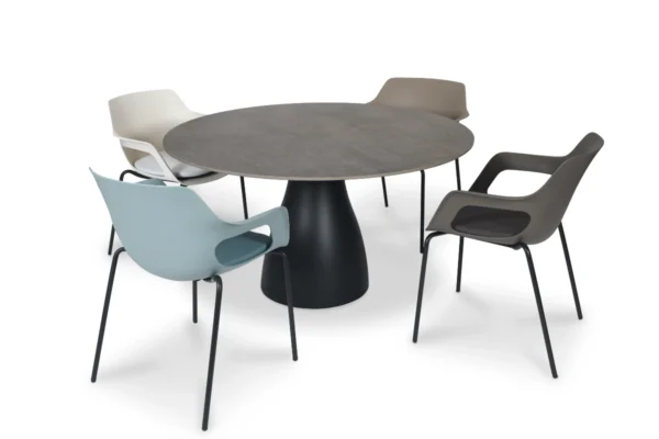 Fischer Möbel Stuhl Tempus, Tisch Monroe Fischer Möbel verschiedenfarbige Stühle Tempus, Tisch Monroe