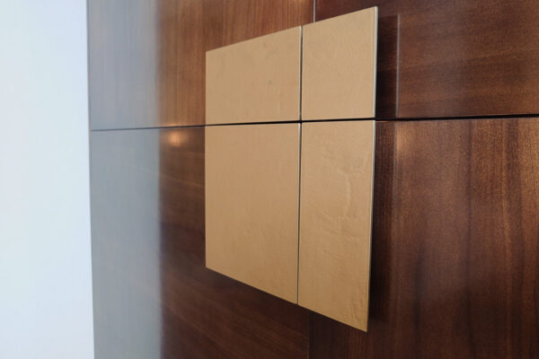 From exclusiv Barschrank Brooklyn, goldene Griffe From exclusiv Barschrank Brooklyn, goldene Griffe