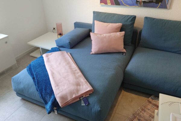 freistil Sofa 142 freistil Sofa 142, blauer Stoff, Recamiere