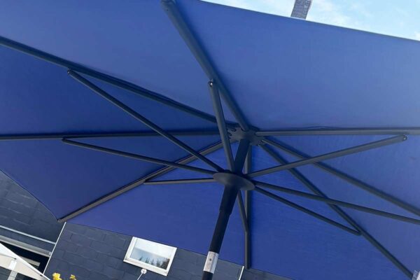 Glatz Sonnenschirm Smart, Farbe Cobalt, 240 x 240 cm, Bild 3 Glatz Sonnenschirm Smart, Farbe Cobalt, 240 x 240 cm, Bild 3