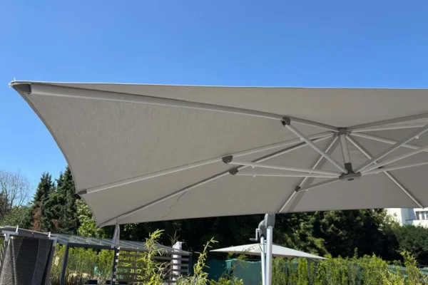 Glatz Sonnenschirm Sunwing Casa, Farbe Smoke, Bild 2 Glatz Sonnenschirm Sunwing Casa, Farbe Smoke, Bild 2