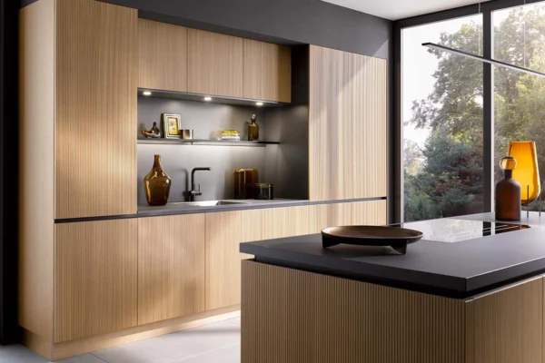 Elegante Häcker Küche systemat AV 6023, mit Rillenoptik, Eiche Elegante Häcker Küche systemat AV 6023, mit Rillenoptik, Eiche