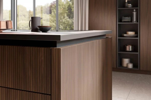 Elegante Häcker Küche systemat AV 6023, mit Rillenoptik, Nussbaum, Kochinsel, Detailansicht Elegante Häcker Küche systemat AV 6023, mit Rillenoptik, Nussbaum, Kochinsel, Detailansicht