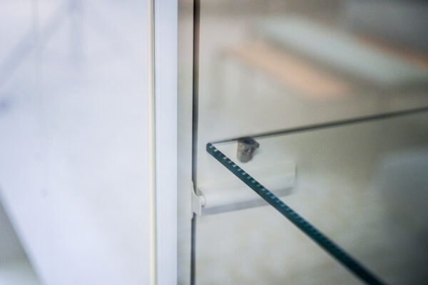 hülsta Highboard Neo, Lack weiß, Glasboden hülsta Highboard Neo, Lack weiß, Glasboden