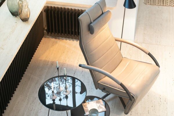 Jori Relaxsessel Mensana Jori Relaxsessel Mensana, neben Beleuchtung