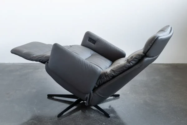 KFF Relax-Funtionssessel Arva KFF Relax-Funtionssessel Arva, Fußteil und Rückenlehne verstellt