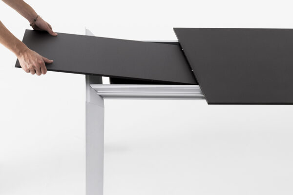 Kristalia Esstisch Nori Kristalia Esstisch Nori