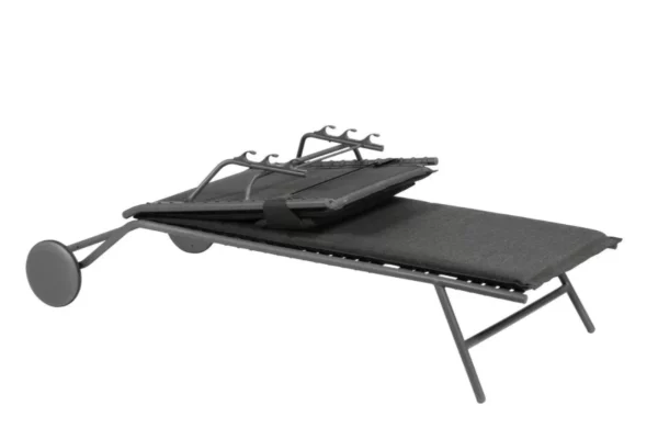 Lafuma Sonnenliege Bayanne Lafuma Sonnenliege Bayanne, Rückenlehne nach vorne geklappt