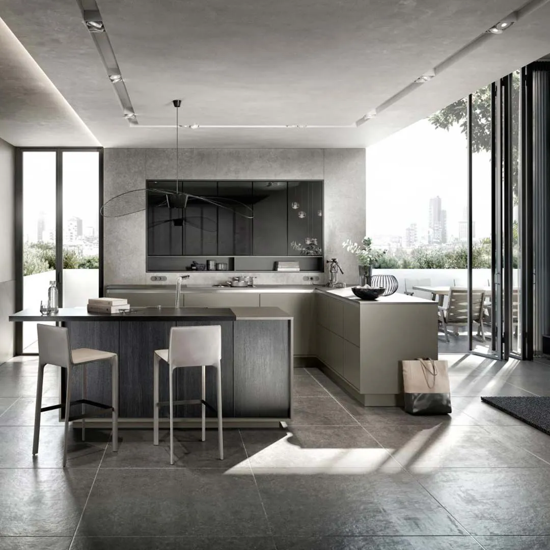 SieMatic Küche über Eck mit Kochinsel
