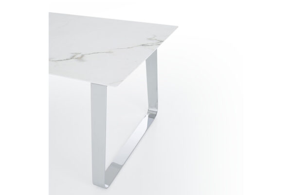 ligne roset Vilna Esstisch ligne roset Vilna Esstisch