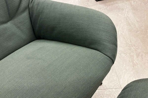 Rolf Benz Sessel und Hocker Meg Soft, Detailansicht Stoff Rolf Benz Sessel und Hocker Meg Soft, Detailansicht Stoff