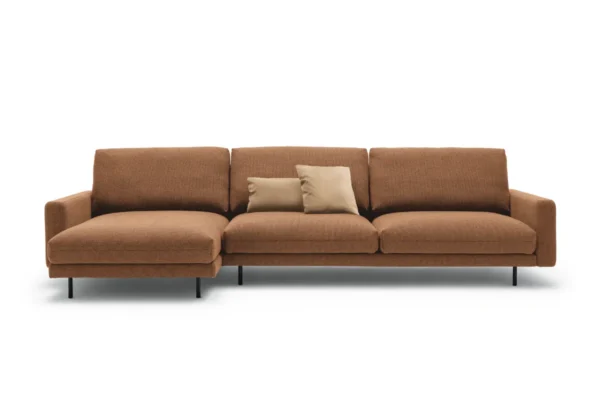 Rolf Benz Sofa Kaia, Bezug Stoff braun, Freisteller Rolf Benz Sofa Kaia, Bezug Stoff braun, Freisteller