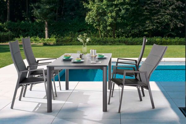 Sieger Gartenstuhl Navaro Sieger Gartenstuhl Navaro, als Essgruppe mit Tisch