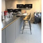 SieMatic Küche SLX inklusive Insel und Glasvitrinen, 21
