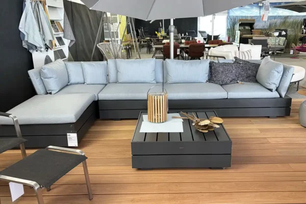 Solpuri Lounge Boxx, Bezug hellblau, Basis anthrazit