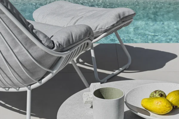 Solpuri Loungesessel Chill, Gestell weiß, Detailansicht Solpuri Loungesessel Chill, Gestell weiß, Detailansicht