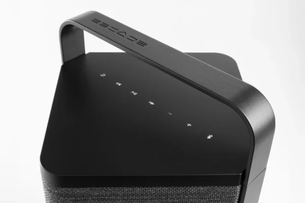 Sonoro Escape Outdoor-Lautsprecher P6, Farbe schwarz, Detailansicht von oben Sonoro Escape Outdoor-Lautsprecher P6, Farbe schwarz, Detailansicht von oben