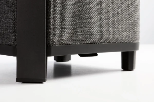 Sonoro Escape Outdoor-Lautsprecher P9, Detail unten Sonoro Escape Outdoor-Lautsprecher P9, Detail unten