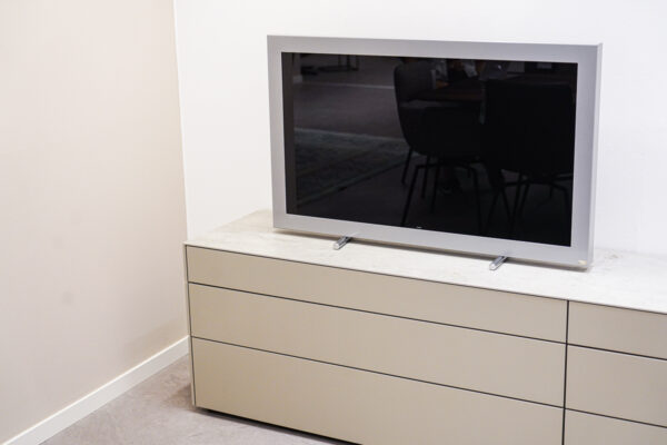 Sudbrock Wohnwad Cubo, Detailansicht Abdeckplatte Sudbrock Wohnwad Cubo, Detailansicht Abdeckplatte