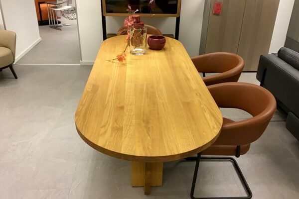 Tecta Esstisch Lot Tecta Esstisch Lot, Ansicht von oben