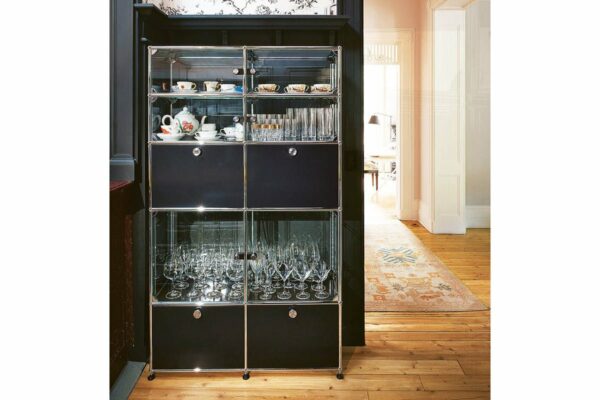 USM Haller Vitrine USM Haller Vitrine