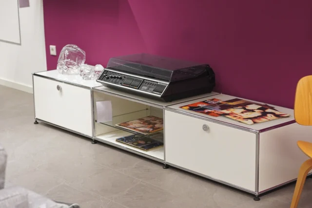 USM Lowboard, reinweiss, 7