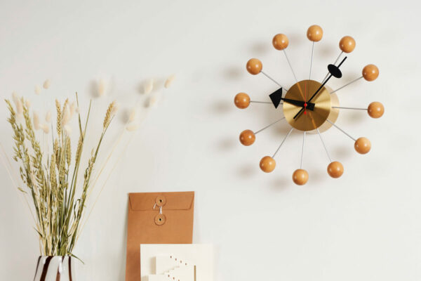 vitra ball clock, Buche natur vitra ball clock, Buche natur