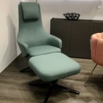 vitra Sessel und Hocker Rapos, Farbe grüngrau
