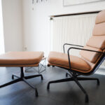 vitra Sessel und Hocker Soft Pad Chair, Leder Premium Ocker
