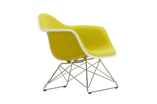 vitra Eames Plastic Arm Chair LAR vitra Eames Plastic Arm Chair LAR