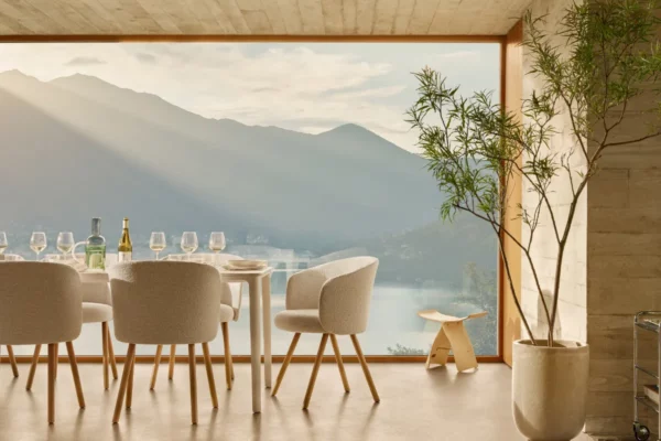 vitra Stuhl Mikado vitra Stuhl Mikado, heller Stoffbezug, helles Holz