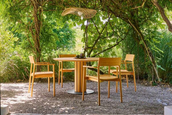 Weishäupl Essgruppe Teva auf Terrasse Weishäupl Essgruppe Teva auf Terrasse