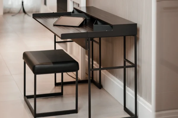 Yomei Sekretär Magic Desk, mit Hocker Flat, seitliche Ansicht Yomei Sekretär Magic Desk, mit Hocker Flat, seitliche Ansicht